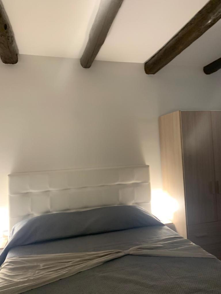 Viky House Chiaia Apartment Naples Exterior photo